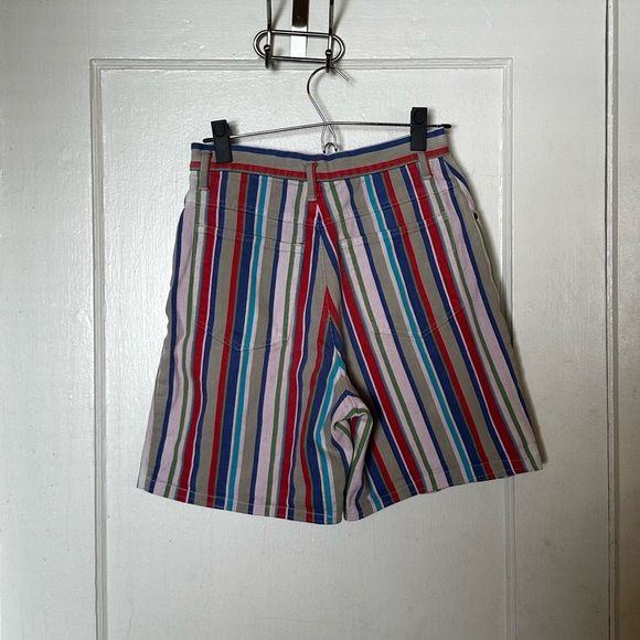 VINTAGE Eddie Bauer colorful striped high waisted shorts size 6 - Picture 3 of 4
